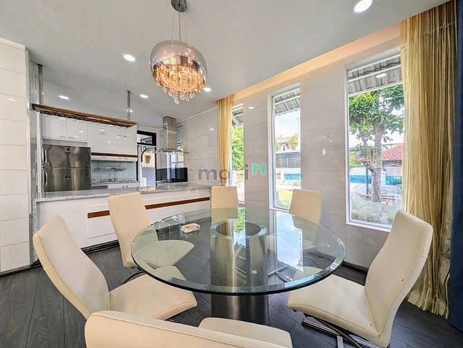 Hình ảnh Cho thuê căn góc biệt thự Hưng Thái, Phú Mỹ Hưng, giá rẻ.