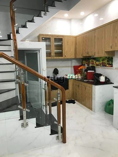 Hình ảnh Bán nhà Tân Bình Phường 13 30m 4 lầu 3,7 tỷ.