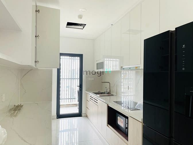 Hình ảnh Cho thuê nhanh Diamond 18tr bao phí quản lý Celadon City
