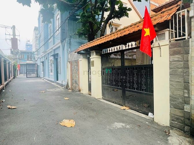 Hình ảnh Cho Thuê Biệt Thự Hẽm Nguyễn Văn Linh Quận 7