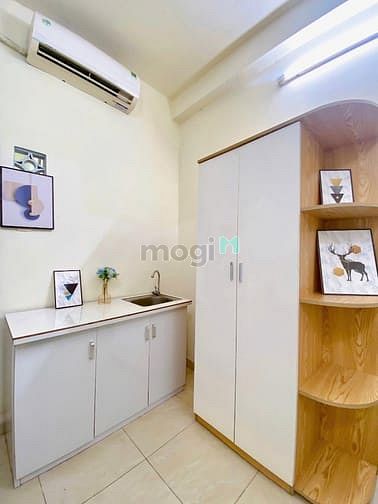 Hình ảnh STUDIO Cửa Sổ Full Nội Thất Ngay Cộng Hoà