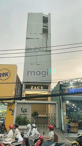 Hình ảnh Bán tòa nhà MT Ung Văn Khiêm, P 25, Q Bình Thạnh, DT 5,5 x 33m, HĐT 20