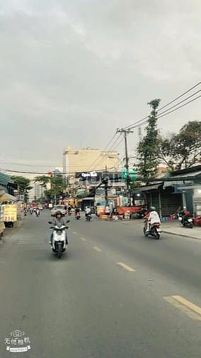 Hình ảnh Bán tòa nhà MT Ung Văn Khiêm, P 25, Q Bình Thạnh, DT 5,5 x 33m, HĐT 20