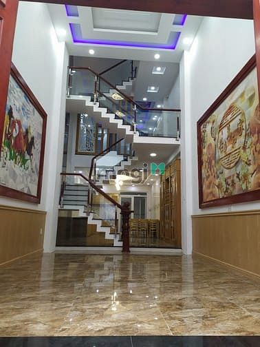 Hình ảnh Kinh doanh thua lỗ bán gấp nhà DT 60m2/1TY150 Lê Văn Việt lH Anh Duy