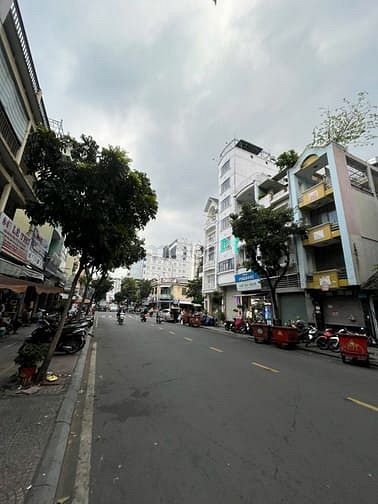 Hình ảnh Bán nhà mặt tiền: 89 Ký Con, P. Nguyễn Thái Bình, Q. 1 (4m x 20m