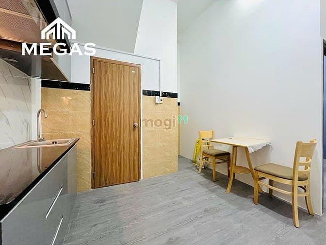 Hình ảnh CHDV 2PN Đầy Đủ Nội Thất Mới Xây ngay Lý Chiêu Hoàn📍gần VX Phú Lâm Q6