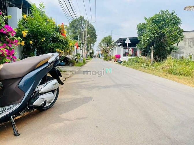 Hình ảnh bán đất nền sổ riêng thổ cư 315m2 tại xã đồi 61 trảng bom