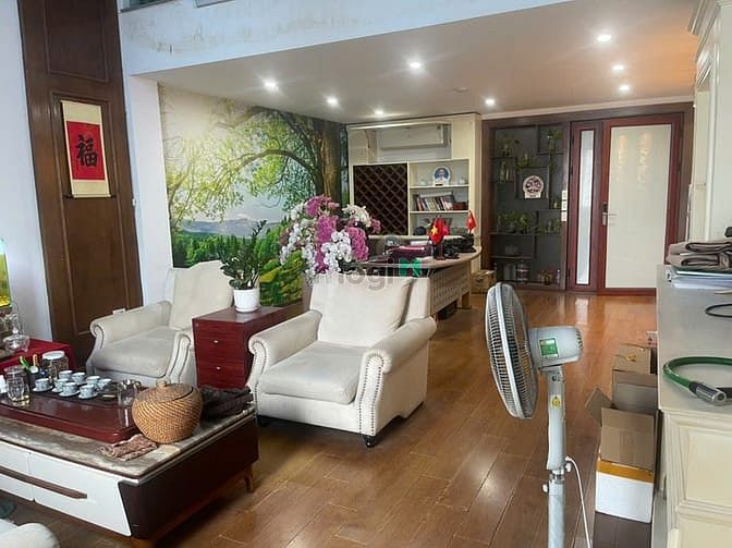 Hình ảnh Cho thuê mặt bằng kinh doanh + Văn phòng tại Quan Nhân- Quận Cầu Giấy