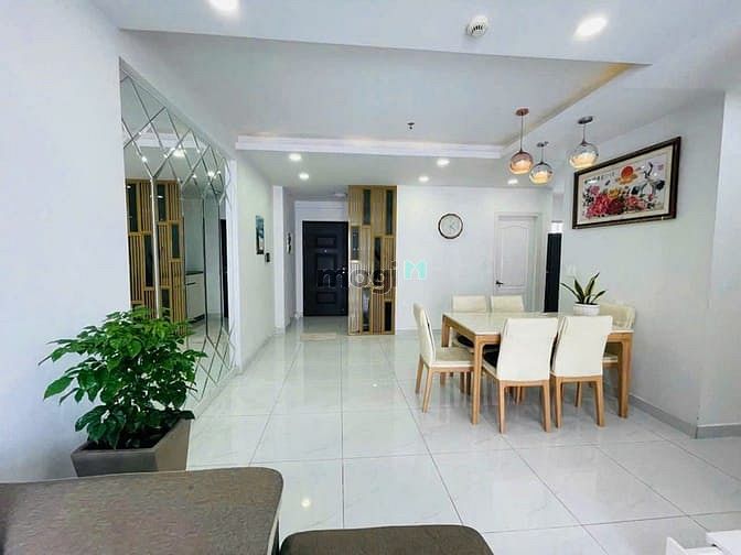 Hình ảnh Cho thuê nhanh Trang Chủ MB66.COM / Đăng Ký Tặng 66K Scenic Valley 2PN. Full nội thất. Giá 20 triệu