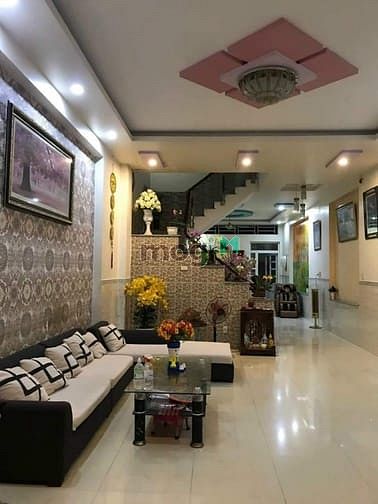 Hình ảnh Bán gấp đi nước ngoài nhà Đ. Nguyễn Cửu Đàm, 63m2/ giá 945tr, shr, hxh