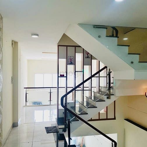 Hình ảnh KD lỗ bán nhà 1T1L 61m2/ 910tr, Lê Văn Việt Q9 SHR HXH gần chợ HP