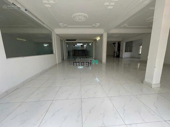 Hình ảnh Cho thuê 2000m2 Đường Tên Lửa Phường Bình Trị Đông B Bình Tân