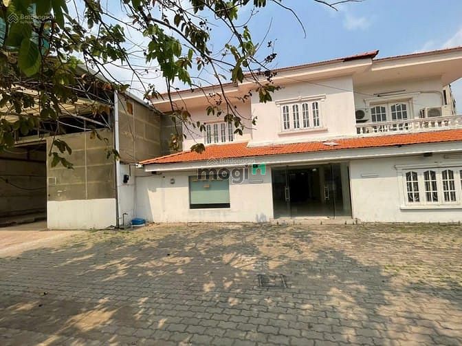 Hình ảnh Cho thuê 2000m2 Đường Tên Lửa Phường Bình Trị Đông B Bình Tân
