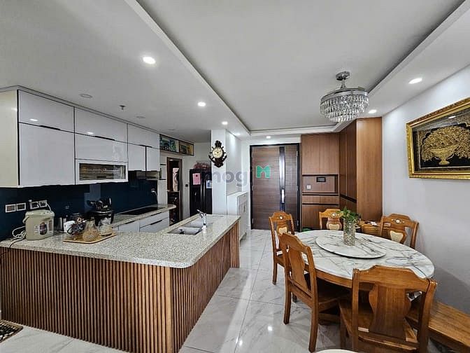 Hình ảnh Cho thuê  Midtown Phú Mỹ Hưng  Q.7 dt 130m2 có 3PN full NT  giá 35tr