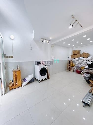 Hình ảnh Kinh doanh thua lỗ bán gấp nhà Trần Văn Đang Q3, 61m2/ giá 1,13 tỷ.Shr
