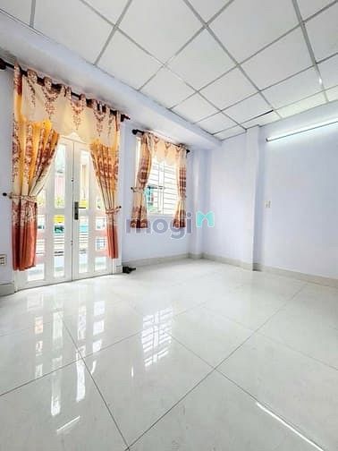 Hình ảnh Nợ NH cần bán gấp nhà 1T1L ở Xóm Chiếu P16 Q4  56m2( 4 x 14 ) / 890Tr
