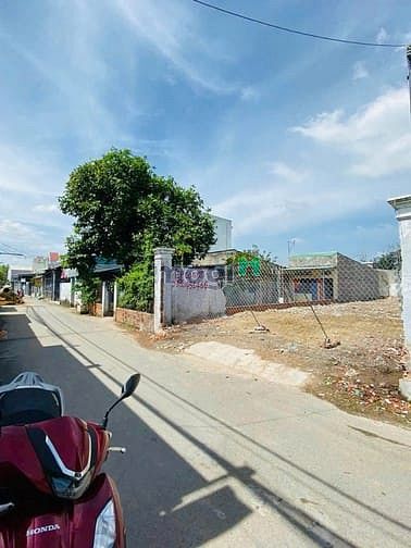 Hình ảnh Bán đất gần đường Đồng Khởi phường Tân Tiến sổ hồng 237m2 thổ cư; 7 tỷ