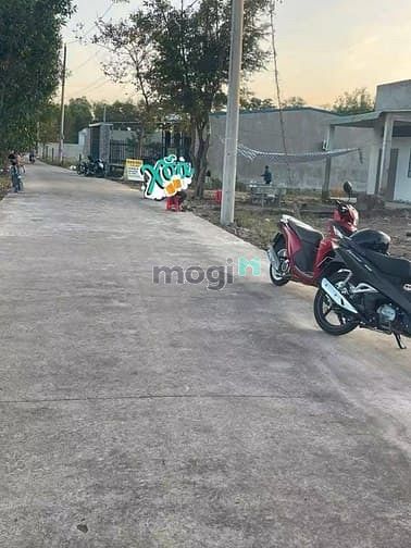 Hình ảnh bán đất thổ cư 141m2 tại ấp 4 sông trầu trảng bom