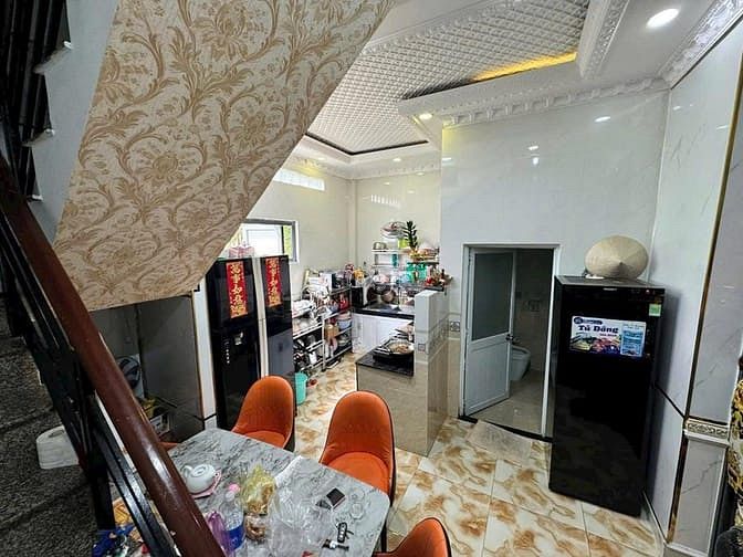 Hình ảnh Gđ phá sản bán gấp dt 59m2 nhà đ Ba Đình-q8,giá 970tr-sổ hồng riêng