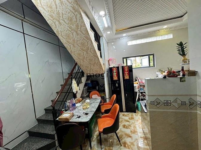 Hình ảnh Gđ phá sản bán gấp dt 59m2 nhà đ Ba Đình-q8,giá 970tr-sổ hồng riêng