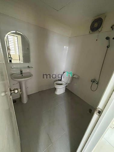 Hình ảnh Chung cư Lê Văn Duyệt, Bình Thạnh: 69m2, 2p ngủ, 1wc, giá 10tr