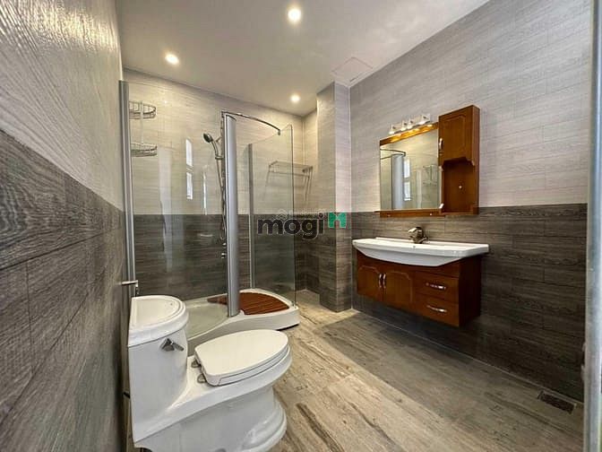Hình ảnh Cho thuê BT phố vườn Phú Mỹ Hưng - Q7, Full nội thất. Giá thuê 37tr/th