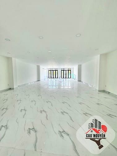 Hình ảnh Nhà MTKD 8x40 4 Lầu, Đường Tỉnh Lộ 10, Thang Máy