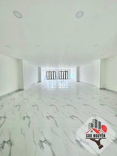 Hình ảnh Nhà MTKD 8x40 4 Lầu, Đường Tỉnh Lộ 10, Thang Máy