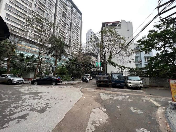 Hình ảnh Bán lô đất Đấu Giá hơn 300 tai 23 Lê Văn Lương, sổ đỏ