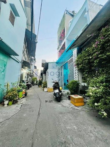 Hình ảnh Bán nhà AEON Tân Phú 52m 3 PN 4,2 tỷ.