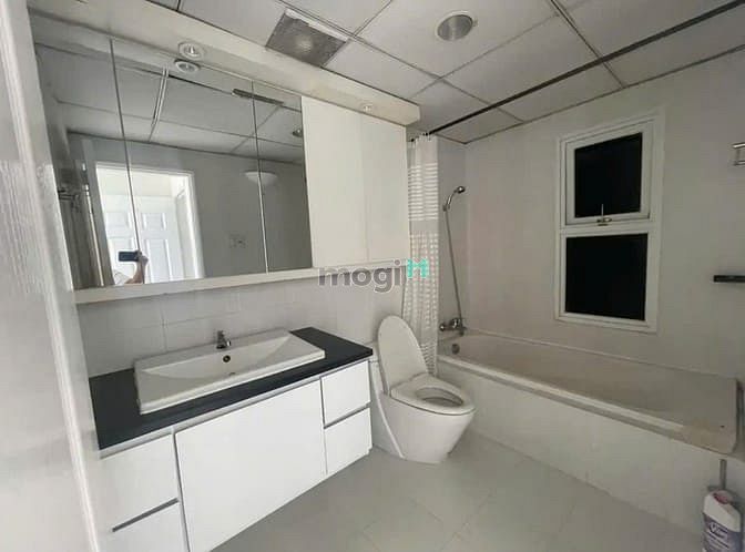 Hình ảnh Chung cư PN Techcons, Hoa Sứ, Phú NHuận: 90m2, 2p ngủ, NT, 17tr/th