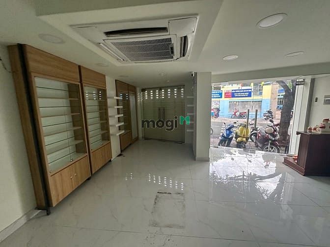 Hình ảnh 𝐋Ê 𝐓𝐇Ị 𝐑𝐈Ê𝐍𝐆 🪴𝐍𝐆𝐀𝐍𝐆 𝟔𝐌📌𝐐𝐔Ậ𝐍 𝟏🪴𝐌Ặ𝐓 𝐓𝐈Ề𝐍