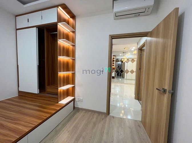 Hình ảnh Emerald 2PN2WC gía 4 tỷ bao sổ view nội khu