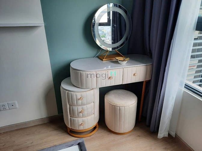 Hình ảnh Emerald 2PN2WC gía 4 tỷ bao sổ view nội khu
