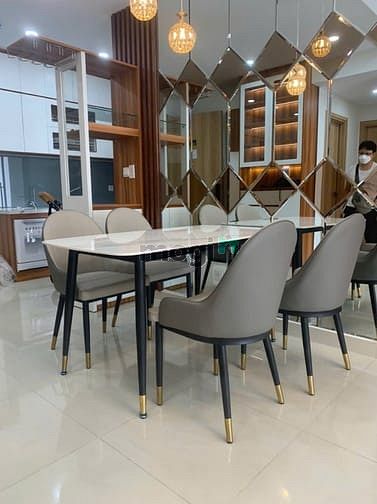 Hình ảnh Emerald 2PN2WC gía 4 tỷ bao sổ view nội khu