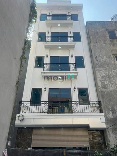 Hình ảnh Trung tâm Ba Đình, bán nhà mặt phố Kim Mã 50m,5 tầng ,MT5m, 23,2 tỷ