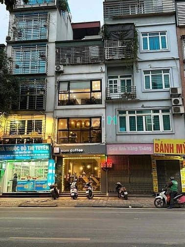 Hình ảnh Bán nhà mặt phố Phan Văn Trường 25m2*4T mt:4 giá 12.6 tỷ