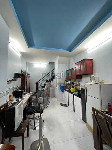 Hình ảnh Bán nhà hẻm 3m Hậu Giang, 36m2 , 1 lầu 2 PN, 2WC