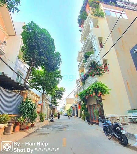 Hình ảnh Bán Đất mặt tiền Đường 980 Nguyễn Duy Trinh. Phú hữu , Q9