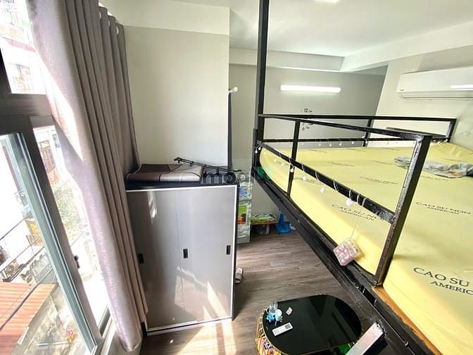Hình ảnh duplex bancol máy lạnh ngay ĐH Công Thương giá chỉ 4tr