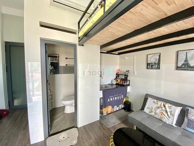 Hình ảnh duplex bancol máy lạnh ngay ĐH Công Thương giá chỉ 4tr