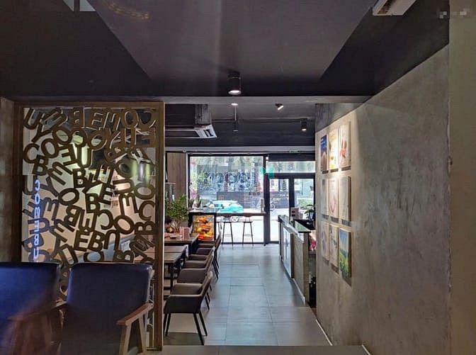 Hình ảnh Cho thuê nhà nguyên căn mặt tiền đường Sư Vạn Hạnh, Phường 12, Quận 10