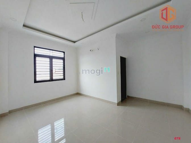Hình ảnh Nhà bán P.Tam Hoà gần BVĐN nhà 3 lầu mới xây 240m2 sàn 5PN 4,2 tỷ SHR