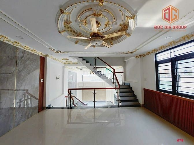 Hình ảnh Nhà bán P.Tam Hoà gần BVĐN nhà 3 lầu mới xây 240m2 sàn 5PN 4,2 tỷ SHR