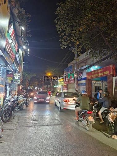 Hình ảnh Bán đất mặt phố Phú Diễn 180m2 mặt tiền 6 giá 36.5 tỷ