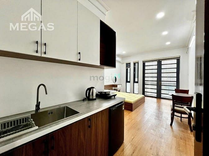 Hình ảnh Cho thuê Trang Chủ MB66.COM / Đăng Ký Tặng 66K trống sẵn có bancon thoáng gần Cư Xá Đô Thành mới
