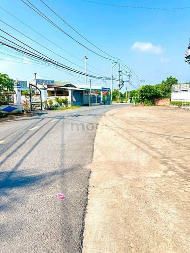 Hình ảnh Bán đất ngay trung tâm xã Phú Hoà Đông-Củ Chi, cách Tỉnh Lộ 15 400m