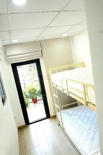 Hình ảnh Nhà 30m2x3 tầng Trần Hưng Đạo, Q1. Hẻm Rộng, Gần Bùi Viện, Chỉ 6,1 Tỷ!