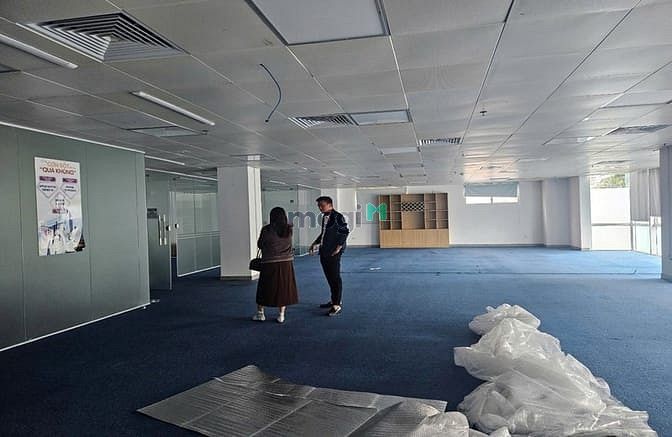 Hình ảnh Văn phòng 100 - 150 m2 khu vực gần cầu Rồng, nhiều tiện ích, giá tốt