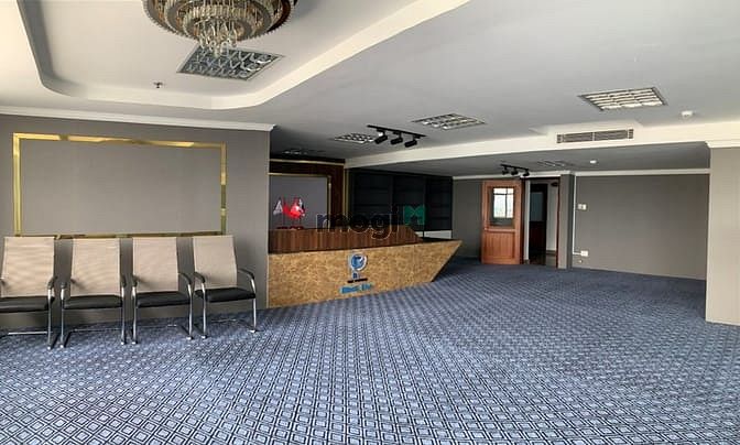 Hình ảnh Văn phòng 100 - 150 m2 khu vực gần cầu Rồng, nhiều tiện ích, giá tốt